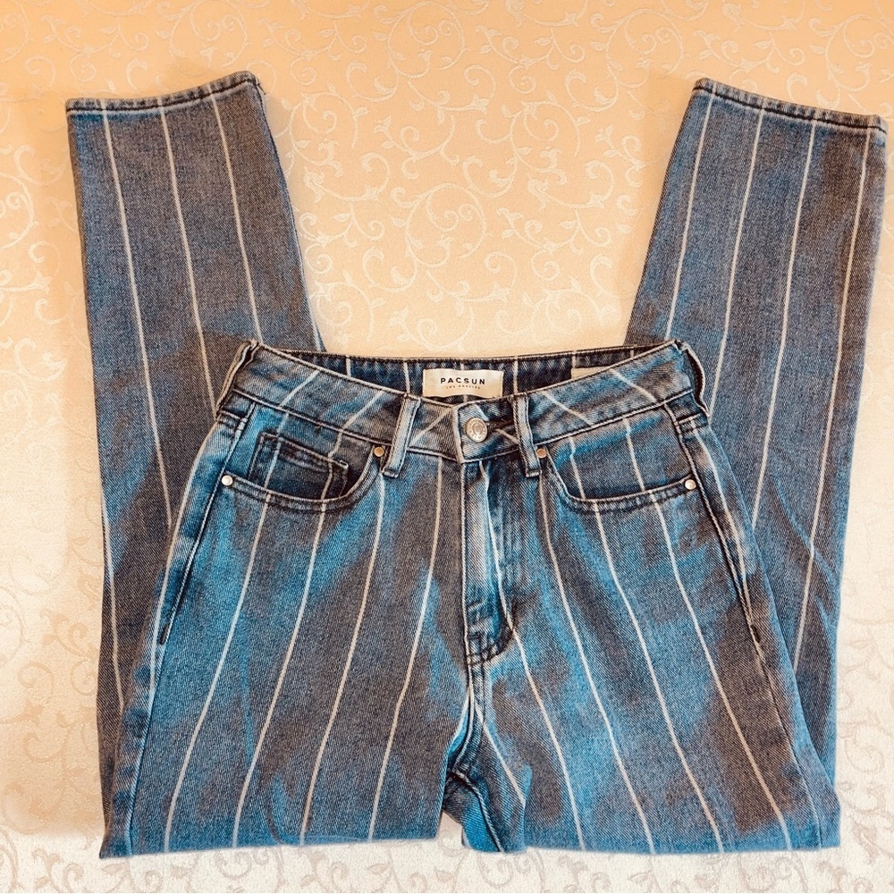 PacSun High Rise Mom Jeans In Railroad - Picture 6 of 16